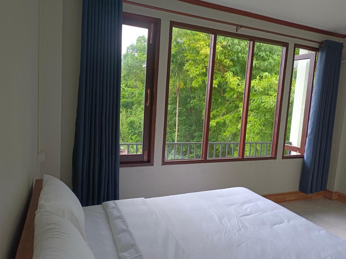 Vang Vieng Champa Hotel ภายนอก รูปภาพ