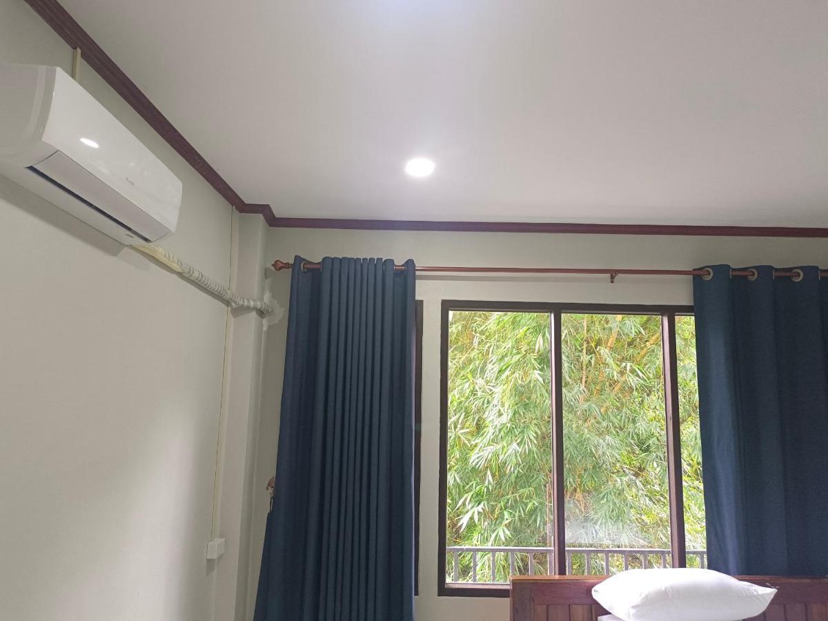 Vang Vieng Champa Hotel ภายนอก รูปภาพ