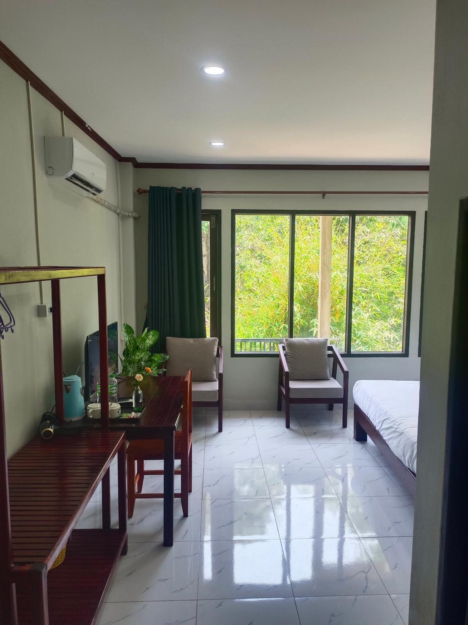 Vang Vieng Champa Hotel ภายนอก รูปภาพ