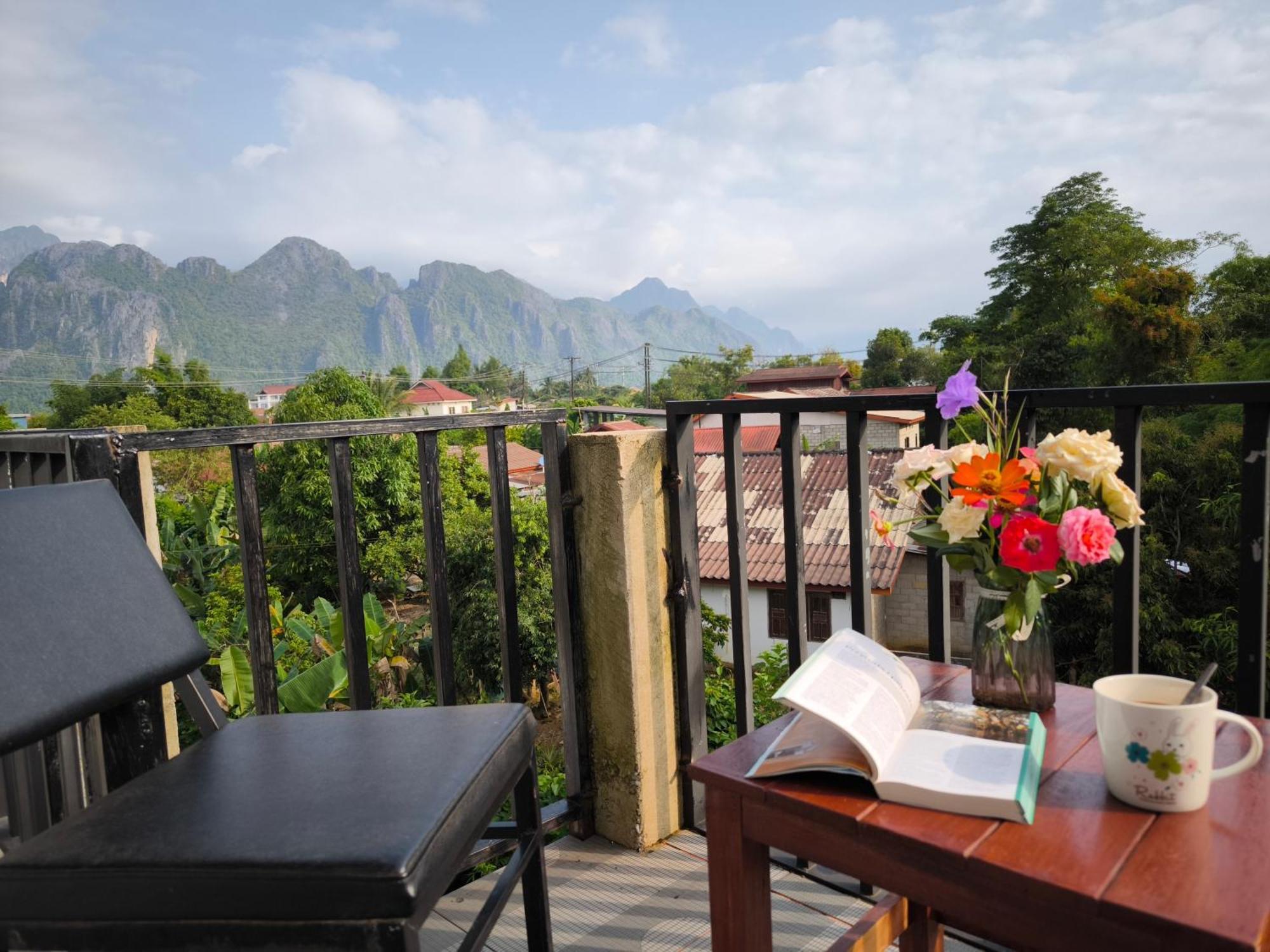 Vang Vieng Champa Hotel ภายนอก รูปภาพ